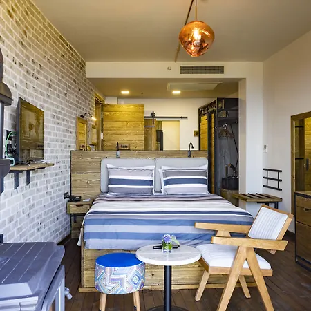 Naturalis Hotel
